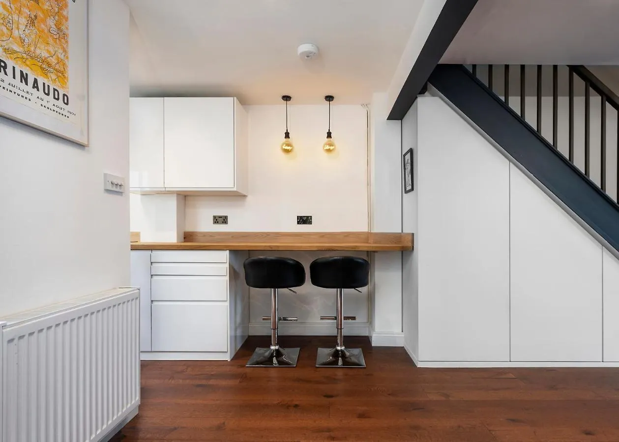 Stylish Upper Gardner Street - With Free Parking Villa Brighton United Kingdom